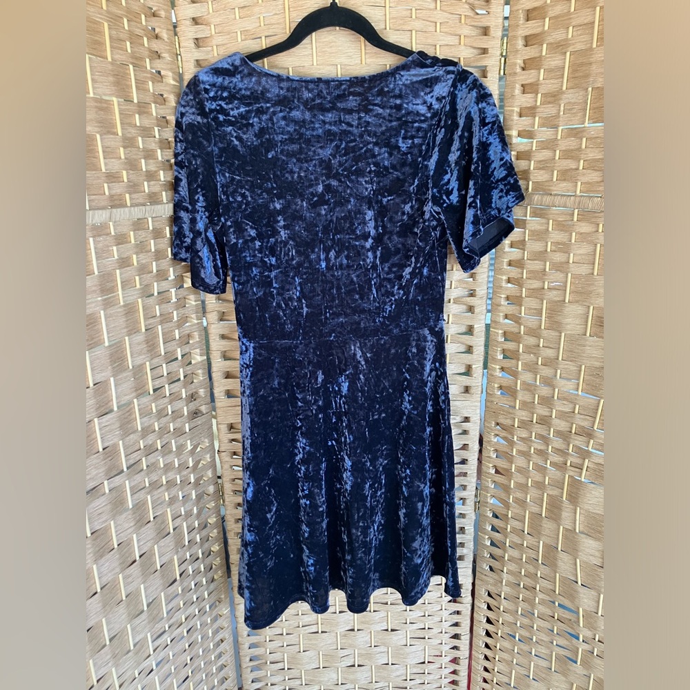American Eagle Outfitters Crushed Velvet V-Neck Mini Dress - Navy - Picture 3 of 8